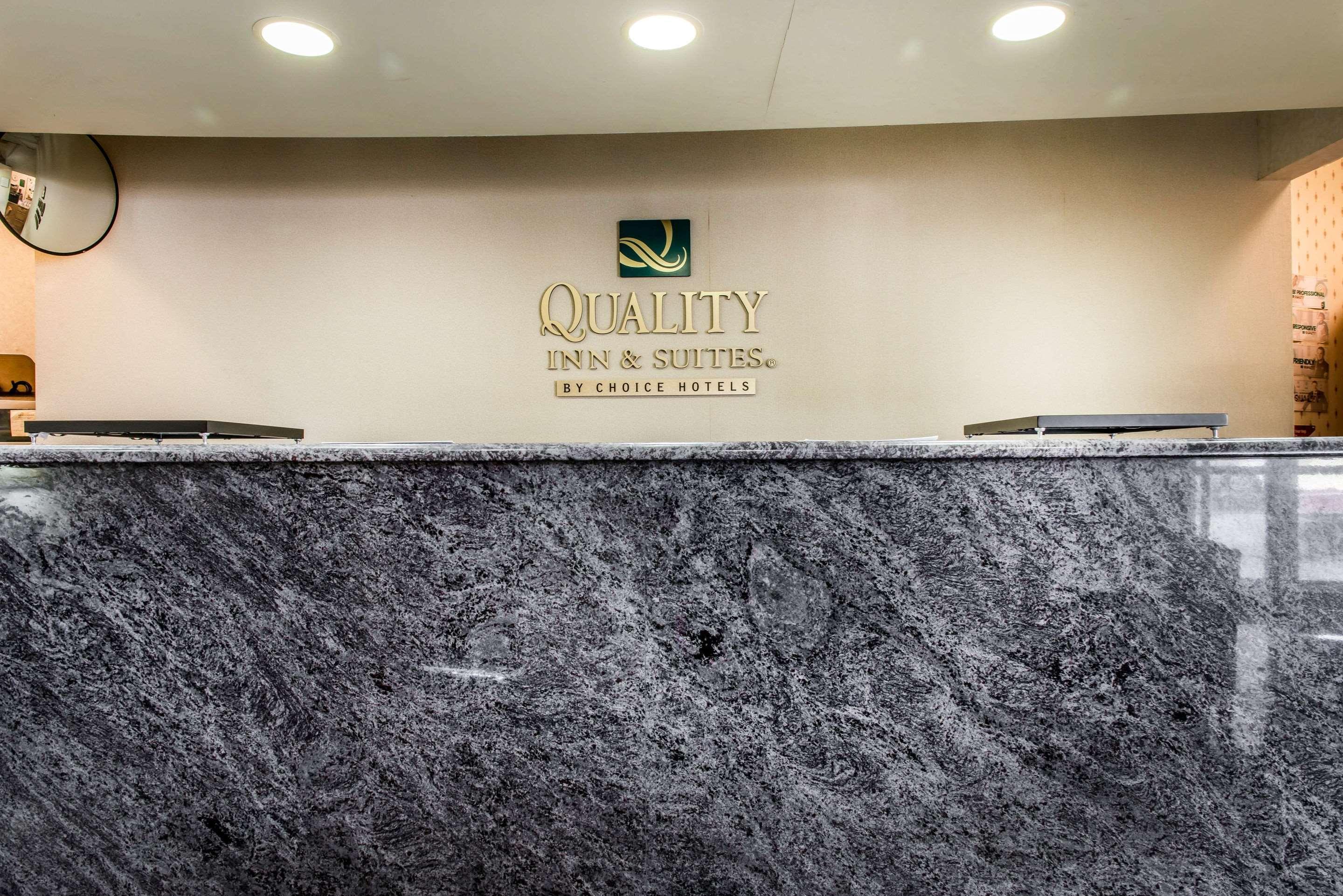 Quality Inn & Suites Fairview  Ngoại thất bức ảnh